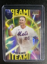 2022 Topps Stadium Club Chrome Pete Alonso Beam Team Gold Refractor 22/50