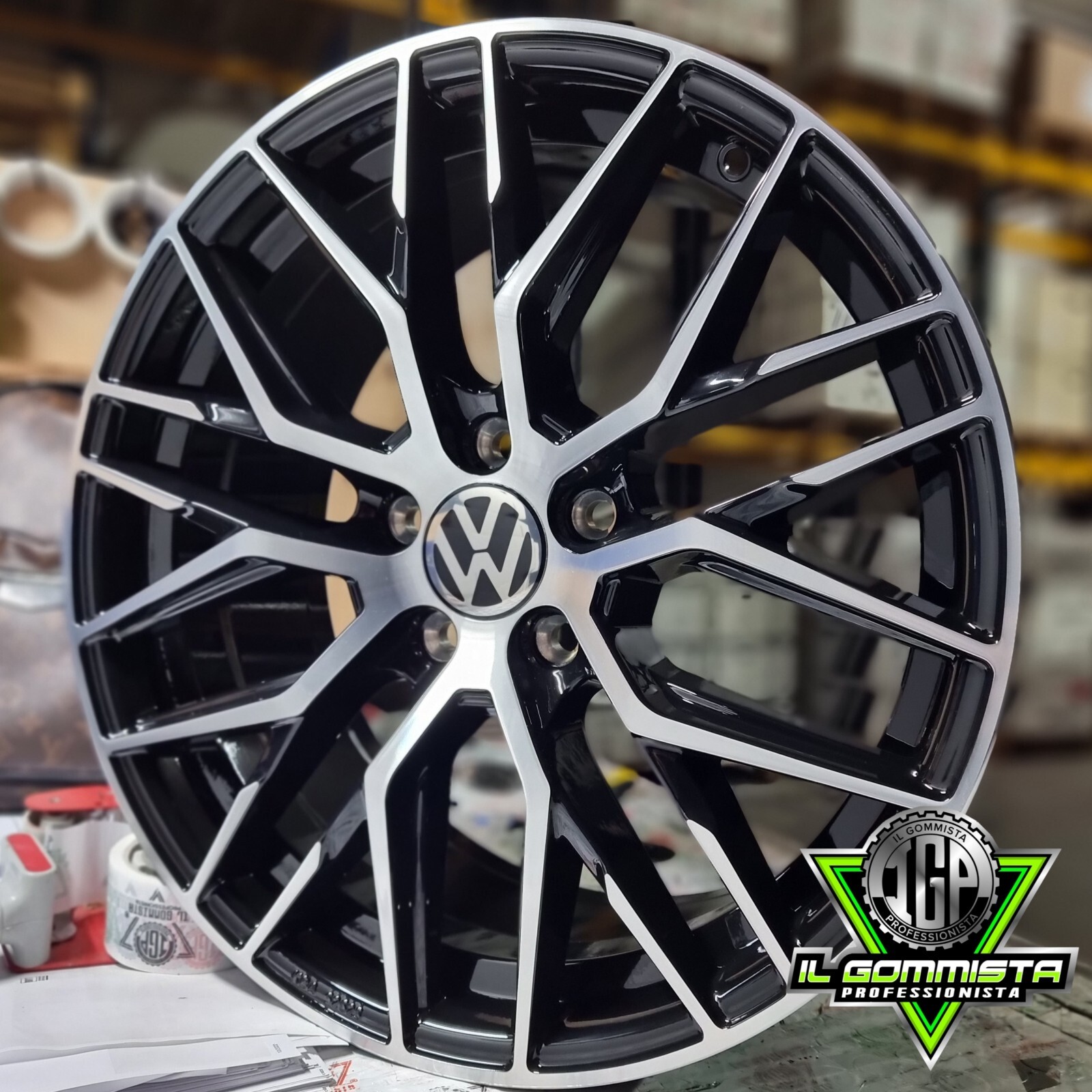 IGP KIT 4 Cerchi In Lega 18" Compatibili con Volkswagen Golf 5 6 7 8 GTD GTI 1K