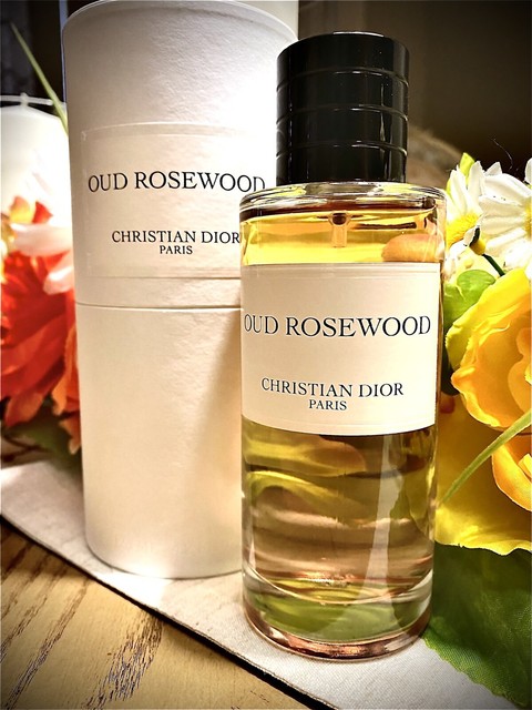 perfume oud rosewood