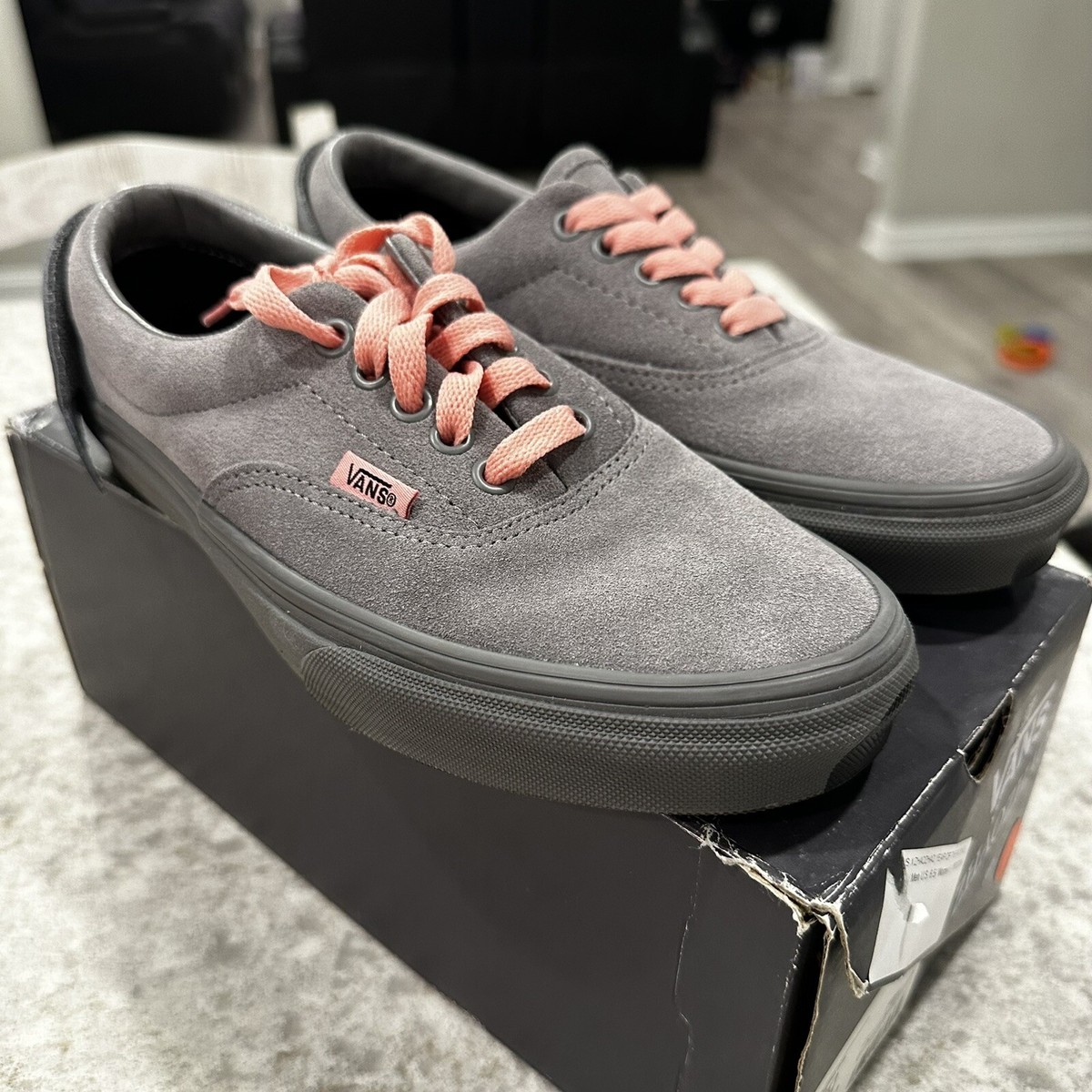 Size 6.5 - VANS Era x Zhao Zhao Year of the Rat Grey Pink Skate