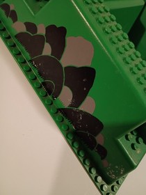 Lego Dragon Knights Fire Breathing Fortress 6082 parts Incomplete