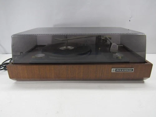 Panasonic RD-7673 Vintage Automatic Turntable With Record Changer Player