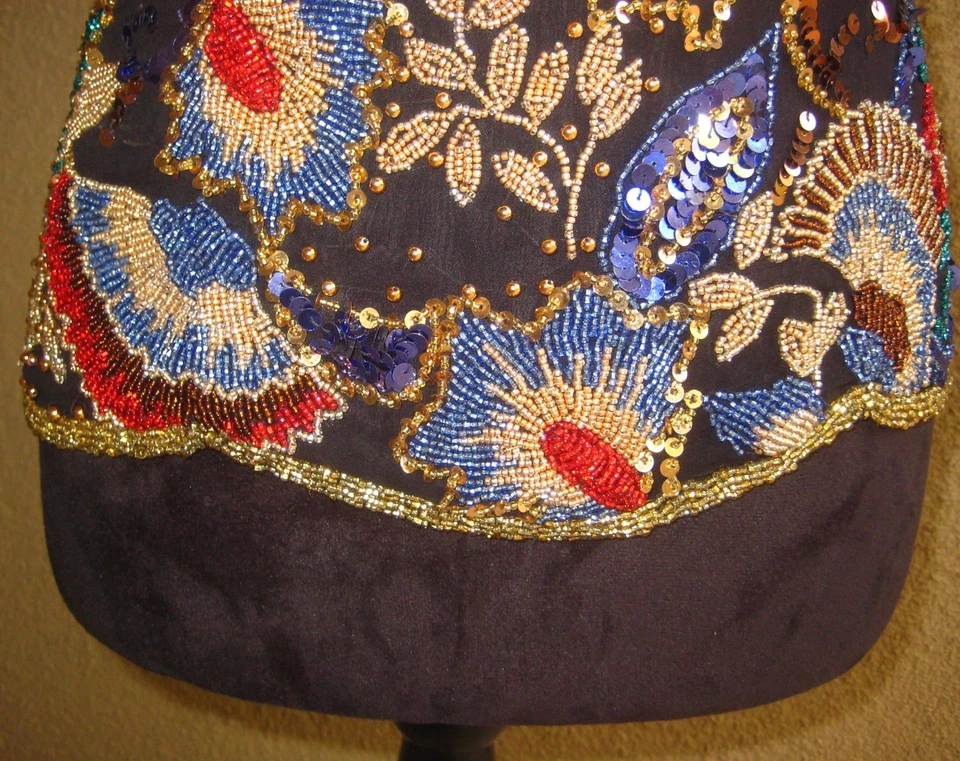 Oleg Cassini black silk multicolor sequin/bead short sleeve fitted evening top S - Image 3 of 4