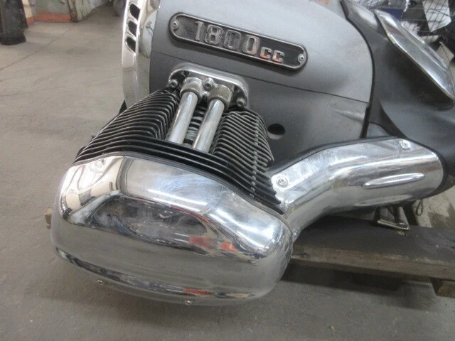 BMW R18 2021 1800cc conjunto de motor *solo piezas* OEM LKQ Foto 2 de 4