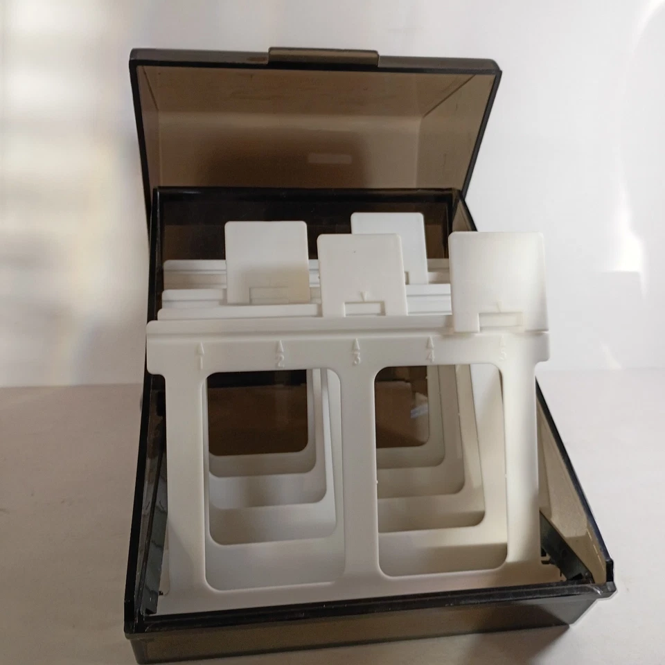 5.25 Floppy Disk Smoked Plastic Storage Organizer Dividers Vtg PC - Image 4 of 4