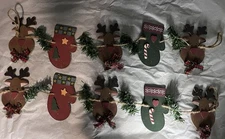 Christmas Reindeer Mittens Primitive Style Wooden Garland Decor Lot Of 2
