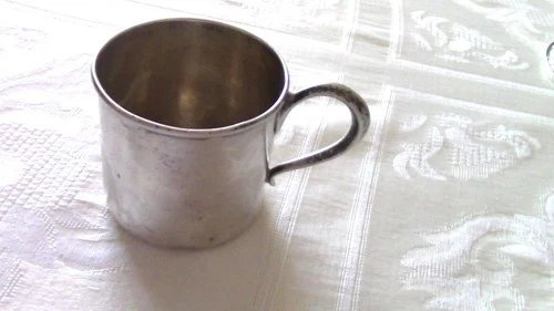 Vintage Victorian by Lunt Sterling Silver Monogrammed Baby Cup 575