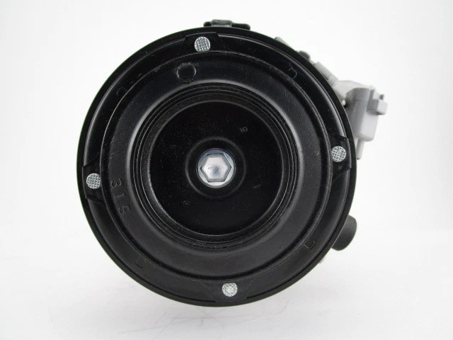 Compresor de aire acondicionado OEM Denso 7SBH17C para Toyota RAV4, Sienna, Venza QR Foto 3 de 4