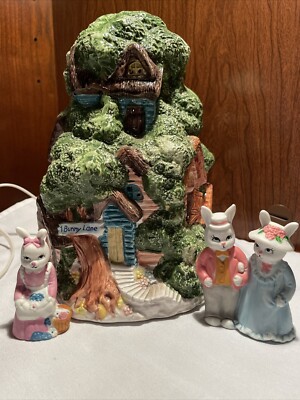 Vintage Brinn s Easter Night Light Ceramic Bunny Lane House W/Figurines 1988