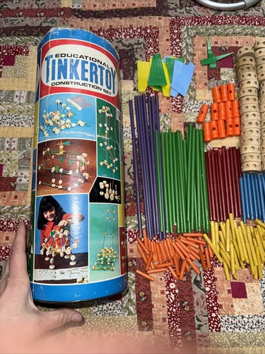 Vintage Tinker Toy set .... With Instructions And Canister! 100s Of Pieces EXC - Picture 7 of 8