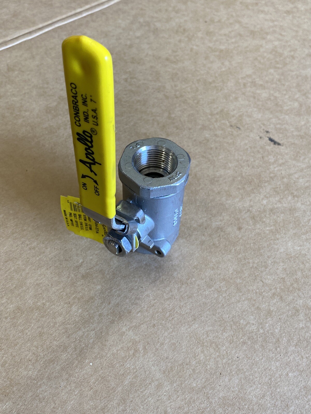 Apollo 76100 Series Stainless Steel Ball Valve LatchLock Lever 3/4