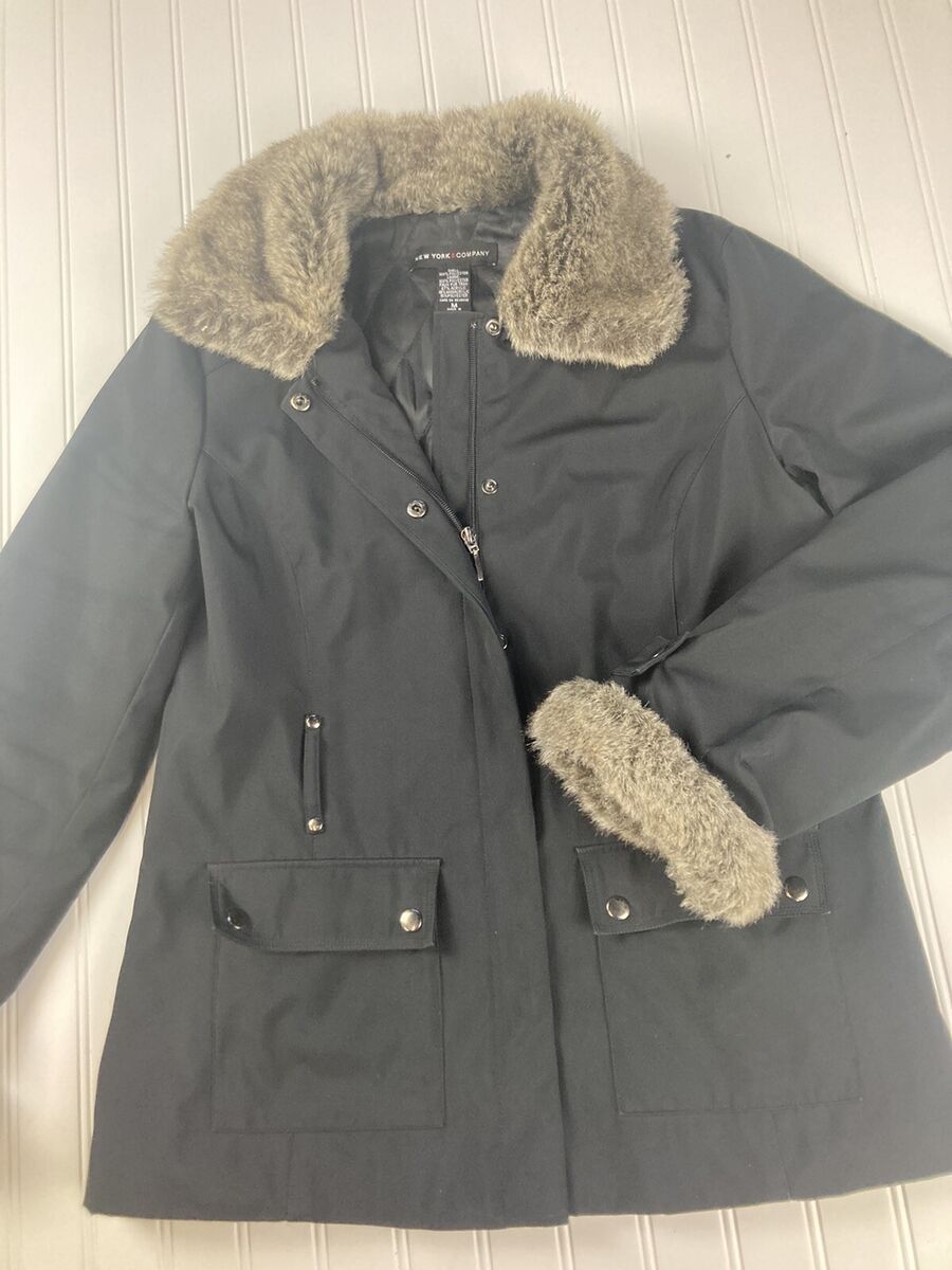 New York & Company Coat Black w/ Faux Fur Collar 100 New York & Company Coat Black w/ Faux Fur Collar 100