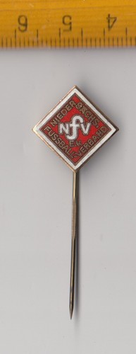 ASOCIACIÓN DE FUTBOL FEDERACIÓN Pin Insignia Logo (listado 2) - Imagen 212 de 248