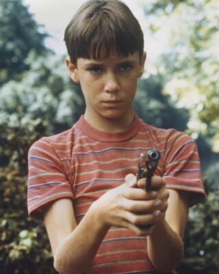 Stand By Me Will Wheaton Holding 8x10 real photo