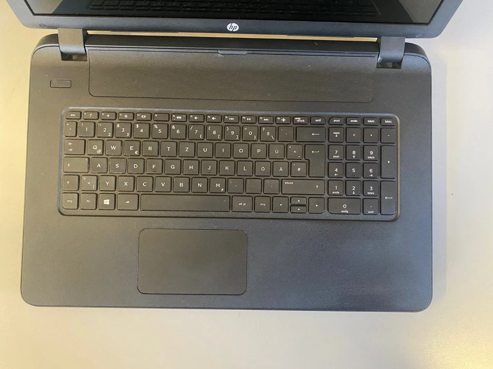 17" HP Notebook  17-p007ng  AMD A6 Radeon R4,  240GB SSD, 4GB RAM DVD Windows 10 - Bild 2 von 4