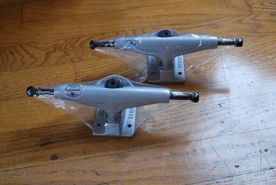 Tensor Mag Light Silver Skateboard Trucks 5.5 (8.25'' Axle)