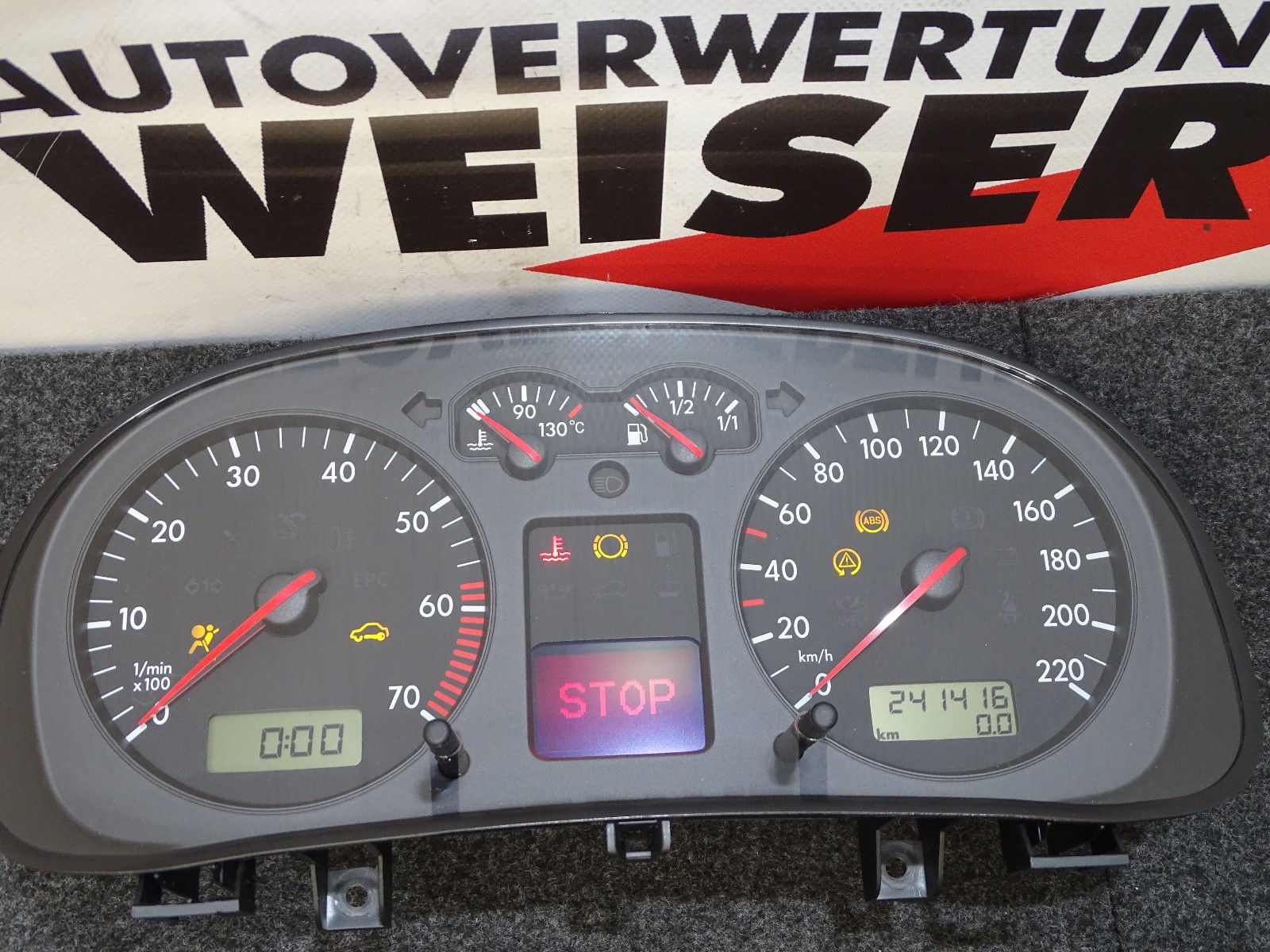 Bild 1 von 9