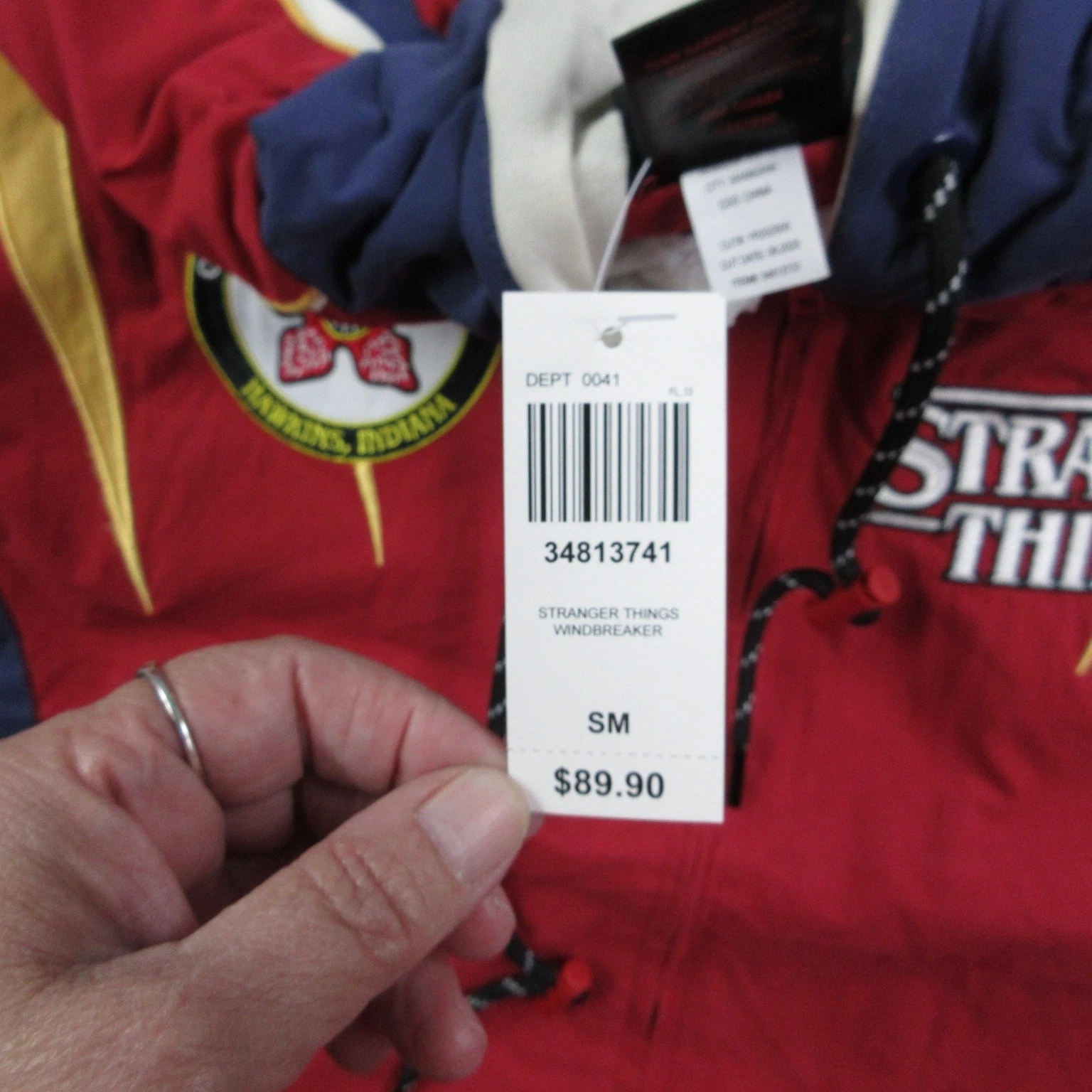 Stranger Things Jacket Mens S Red BoxLunch Windbreaker Hooded Lined Zip NWT image 17