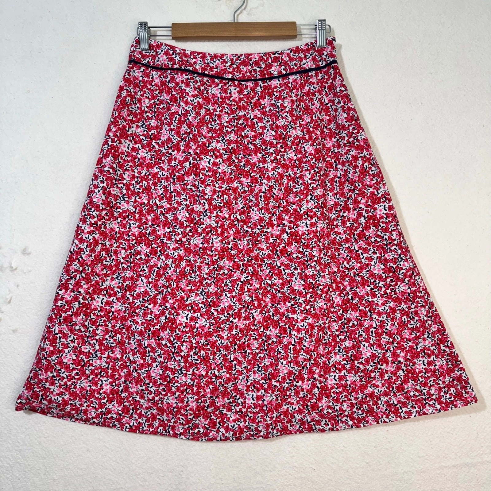 Christopher Banks Cotton Red/Pink Floral A-Line Skirt Modest Knee-Length Size 8