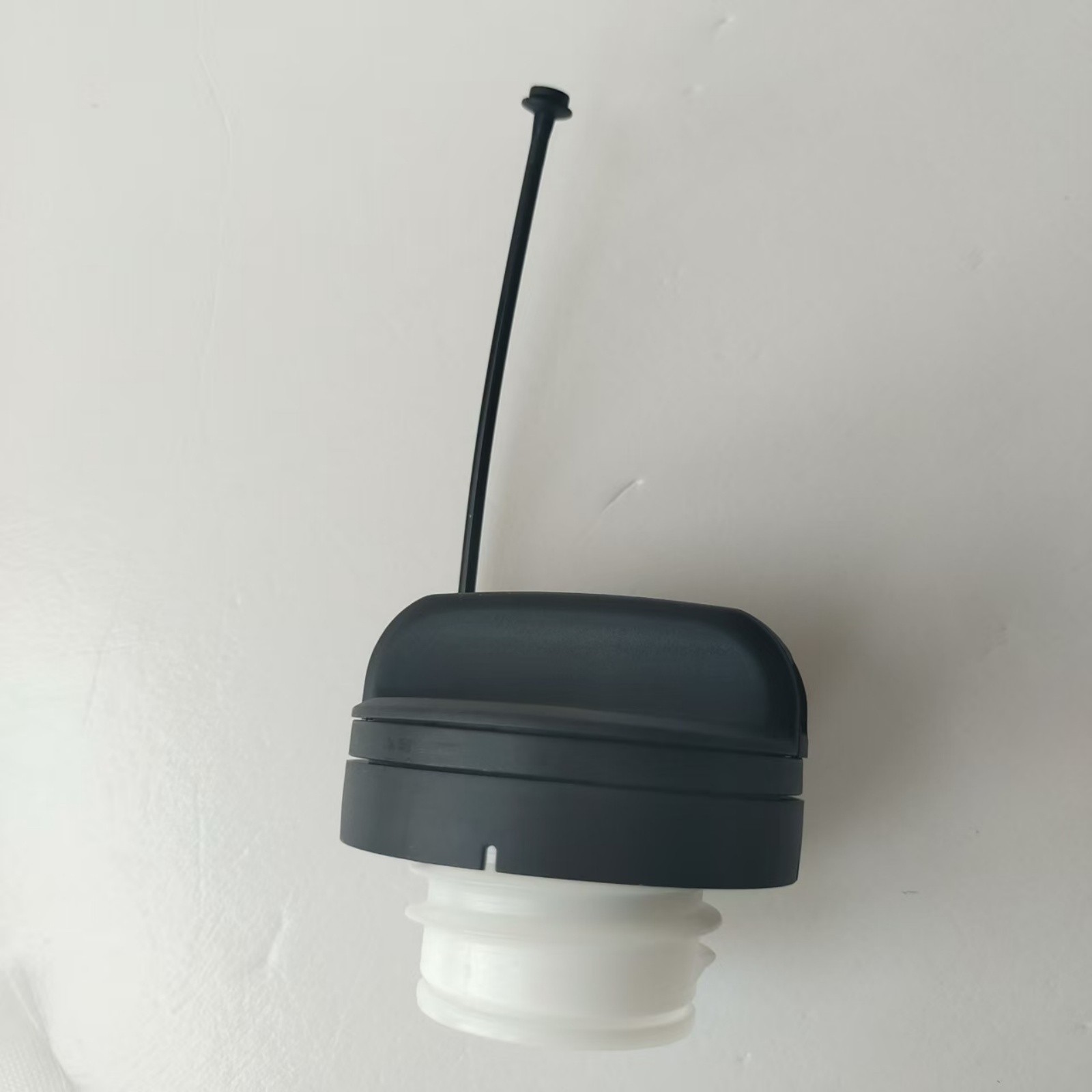 Gas Fuel Filler Cap 17670-T3W-A01 For 2024 2025 Honda HR-V EX-L LX 2.0L