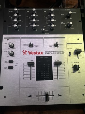 Vestax PMC-05 Pro   DJ Mixer Professional Mixing Controller Silver - AS-IS
