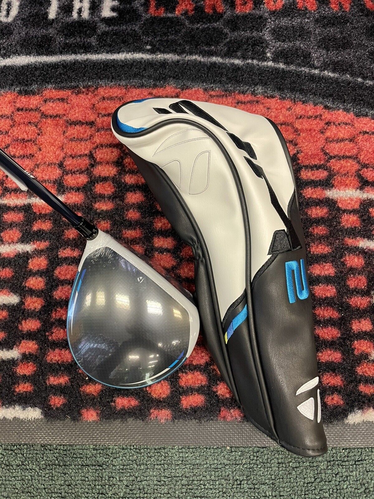 New TaylorMade SIM 2 Max Driver Mens RH Fujikura Ventus 5s 9  Degree Stiff