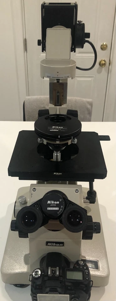 Microscopio de cultivo de tejido invertido Nikon Diaphot Foto 2 de 4
