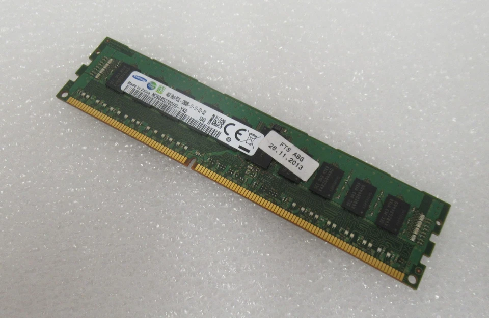 Fujitsu S26361-F3781-L514 4GB PC3-12800 DDR3-1600MHz ECC CL11 240P DIMM Memory - Image 3 of 4