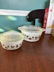 Vtg Pyrex Early American 1.5 Qt & 1.5 Pt