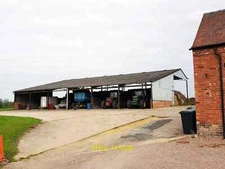 Photo 6x4 Tractor shed, Lower Goosehill Farm, Broughton Green Goosehill G c2020