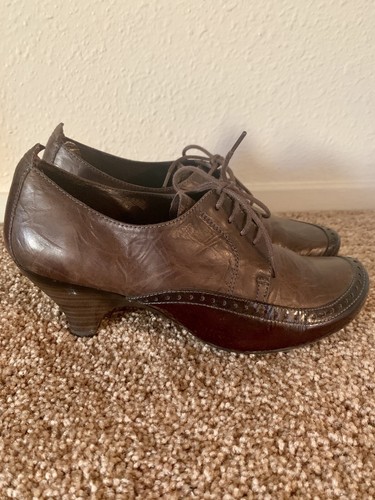 HISPANITAS Leather Booties Shoes Women's Size 38/ 7 Made In SPAIN. - Picture 4 of 8