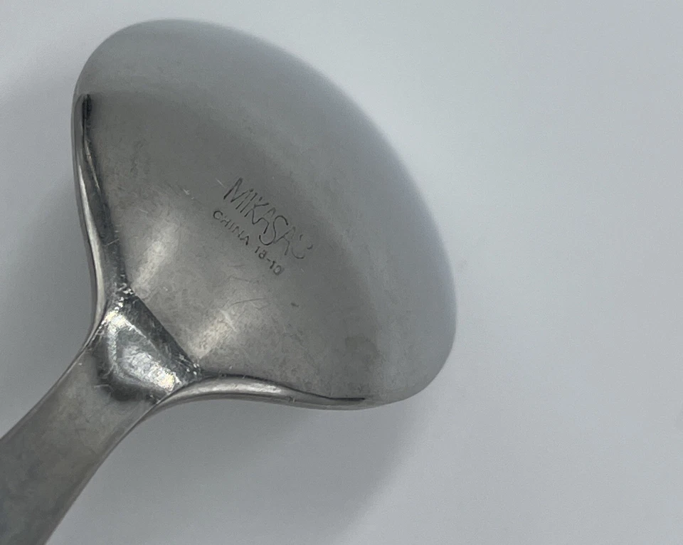 Cuchara de cena de acero inoxidable Mikasa de colección Claridge marfil dorado mango cubiertos Foto 4 de 4