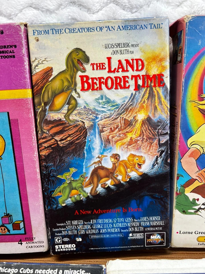 Vtg VHS Bundle Little Lulu, The Land Before Time, Heidis Song, The Little Polar - Image 3 of 4