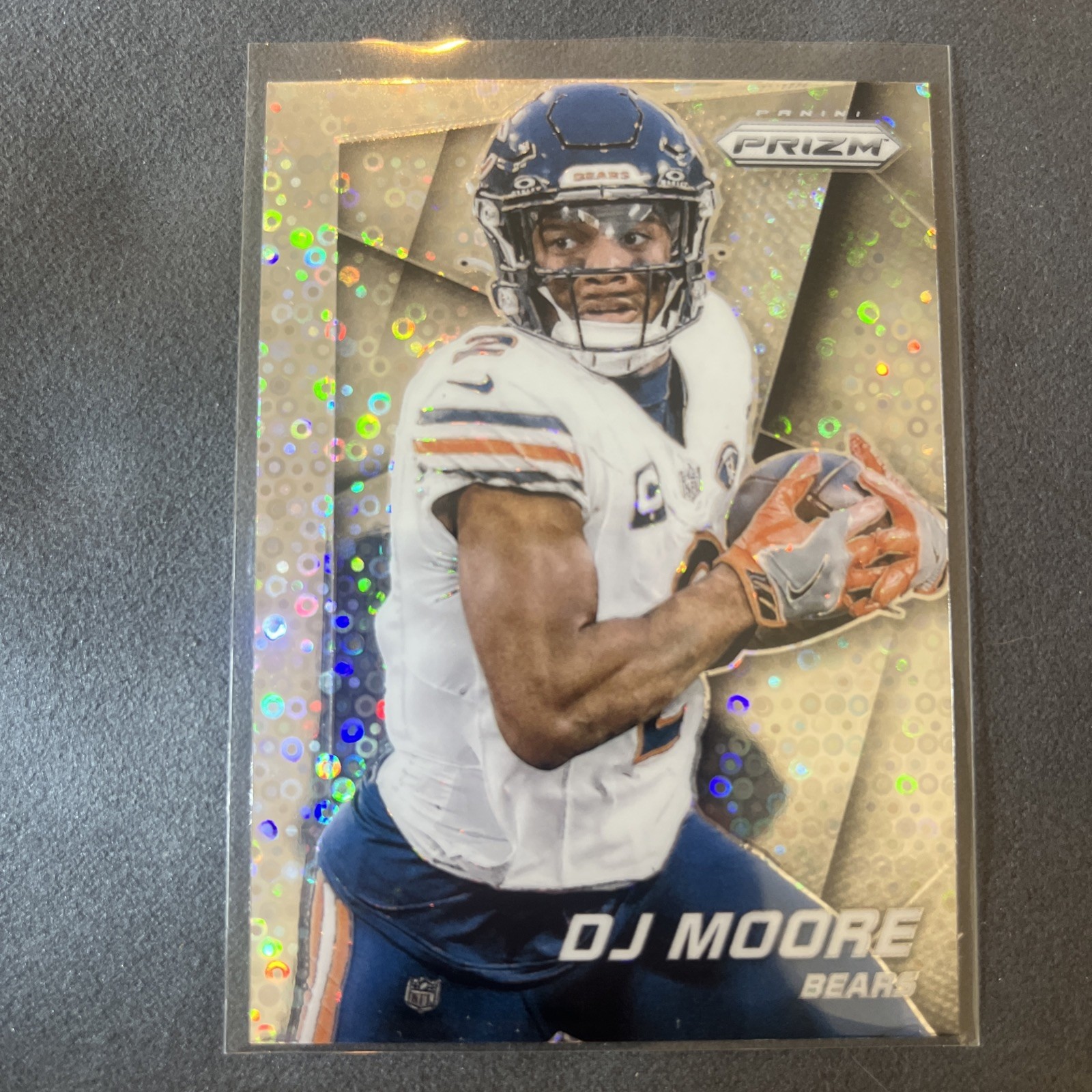 DJ Moore 2024 Panini Prizm #9 Prizm Flashback No Huddle Prizm