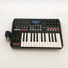 Akai Professional MPK 225 USB Midi Performance Keyboard Controller Used