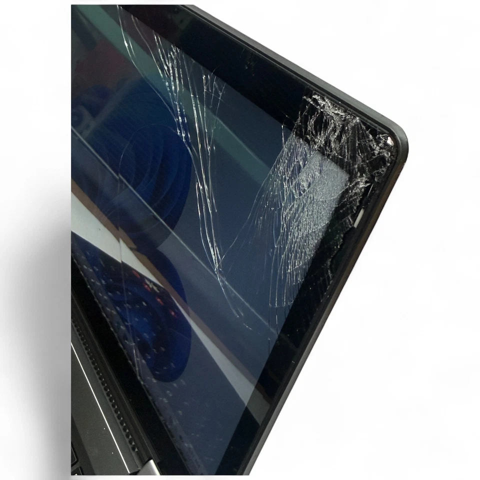 Lenovo IdeaPad FLEX 4 1470 i5-6200U 8GB RAM 256GB SSD - AS IS - Image 4 of 4