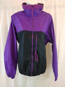columbia lightweight windbreaker