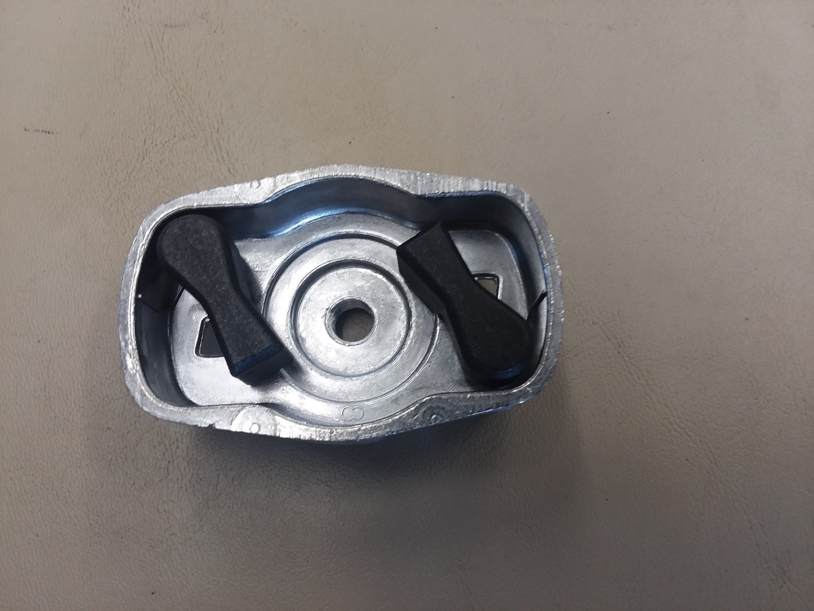 2 Morsetti Attacco Rapido Originali Ryobi Per Aste E Decespugliatori – Compatibile Diametro 1 Pollice