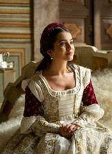 BEAUTIFUL ISABELLA MERCED 8X10 Photo
