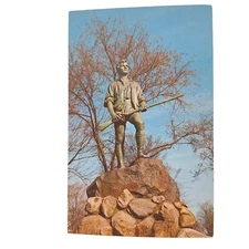 Postcard Captain Jonas Parker Statue Battle Green Lexington Massachusetts Chrome