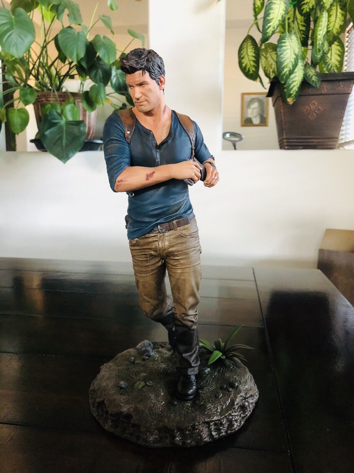 Para colecionadores: estátua de Nathan Drake com 69 cm custa mais de R$ 6,8  mil