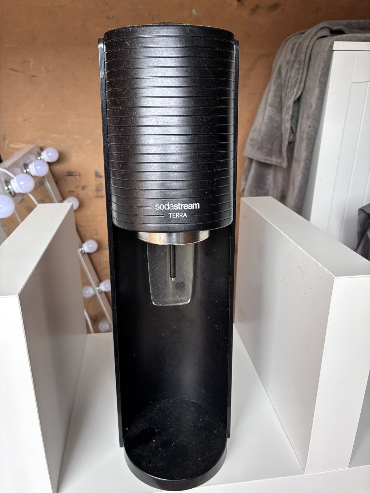 Soda Stream Terra Sparkling Water Maker Machine