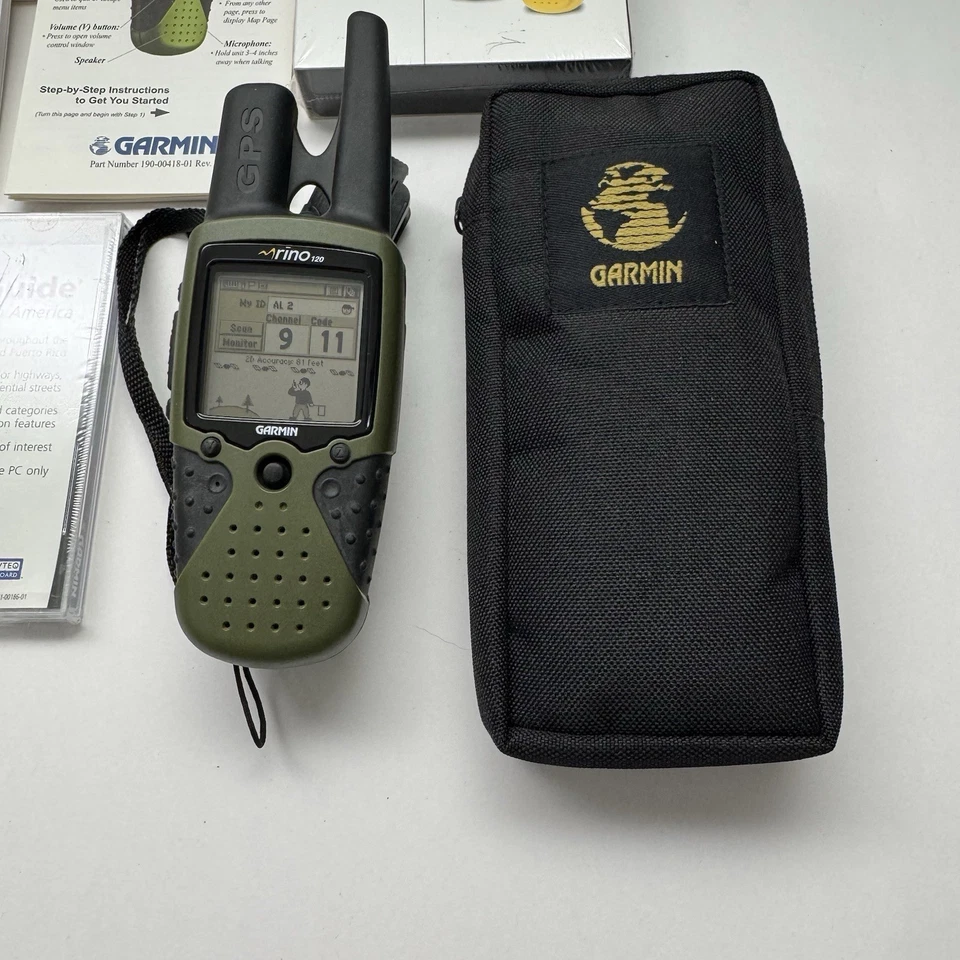 2 Garmin Rino 120 Handheld Hiking GPS Navigator & 2-Way Radios W/ Cases Bundle - Image 3 of 4