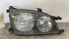 Feu avant (phare) Toyota AVENSIS