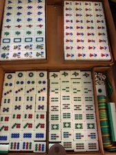 Vtg Chinese Mahjong Game Set 144 Large Tiles White & Green Lucite Tiles Gamble
