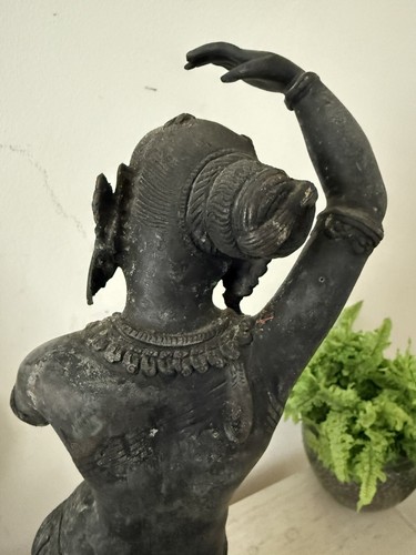 Antique Bronze Statue Parvati Shivakami Devi Goddess 17 “Very Fine Detailing - Picture 7 of 12