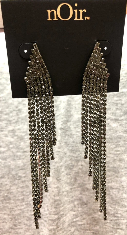 Pendientes gotas de piedra de lluvia negra Noir Foto 2 de 3