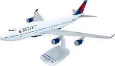 Flight Miniatures Delta Airlines Boeing 747-400 1:200 Scale Model Airplane