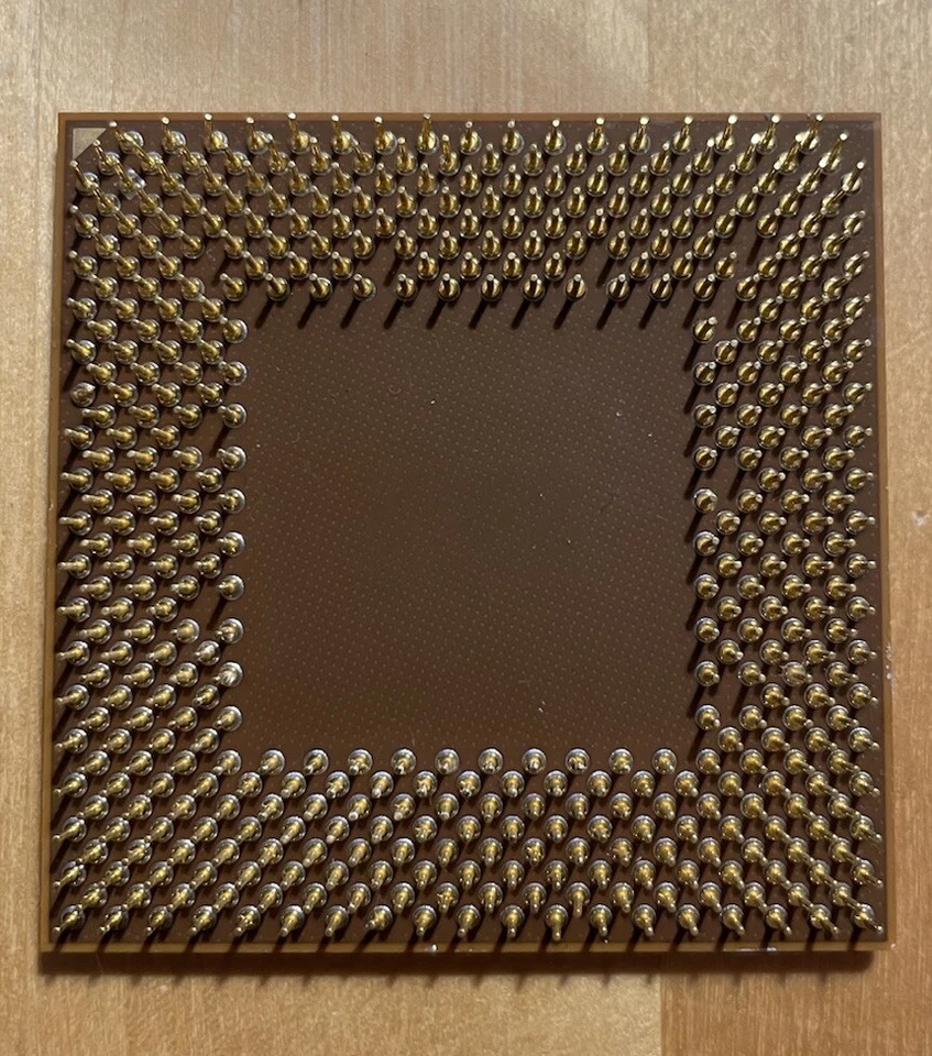 AMD Athlon XP 2500+ 1833MHz/512KB/333MHz AXDA2500DKV4D Sockel 462/Socket A CPU - Immagine 2 di 2