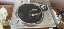 Victrola Silver Turntable Record Player with Dust Cover, 33/45 RPM Type G
